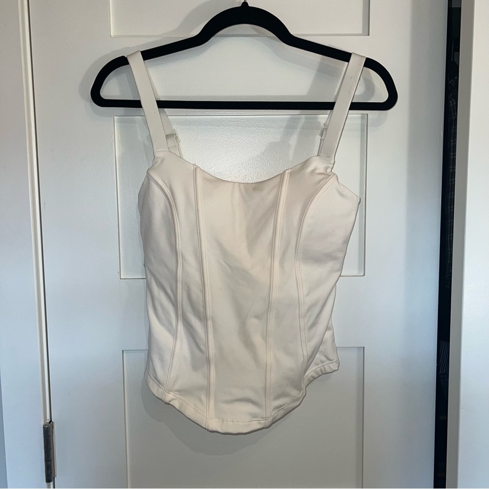Popflex corset style top. Blogilaties brand top.